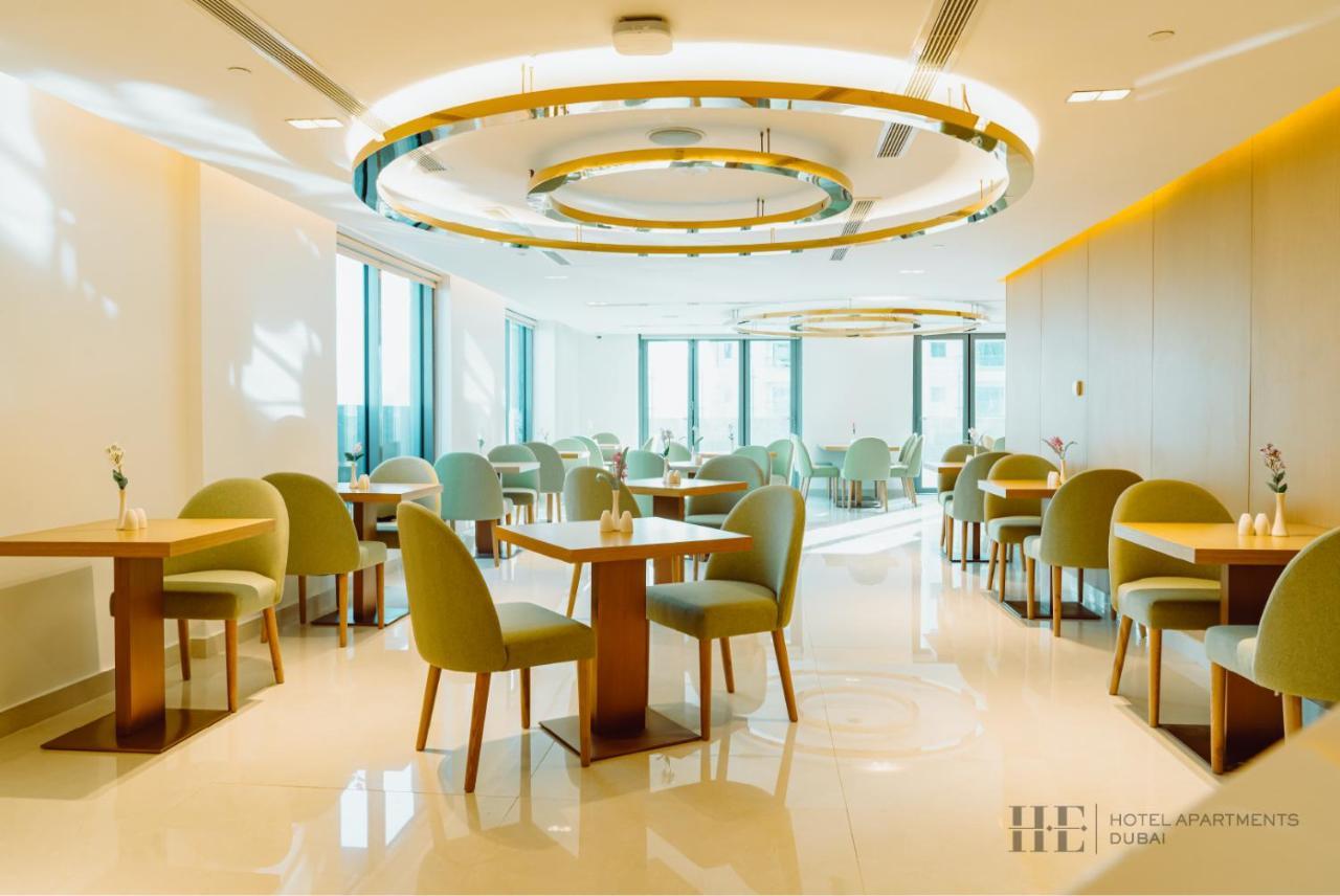 He Hotel Apartments Дубай Экстерьер фото The restaurant